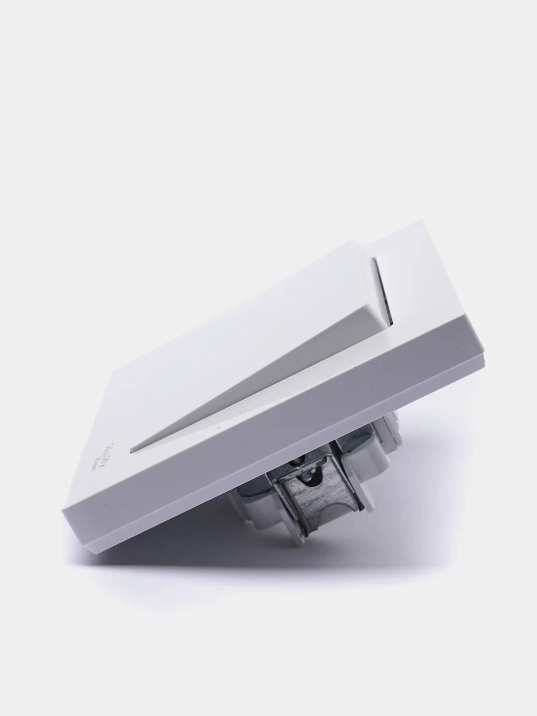 Выключатель одноклавишный Schneider Electric AtlasDesign, 10А, в сборе, белый, ATN000112