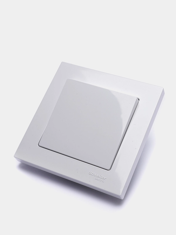 Выключатель одноклавишный Schneider Electric AtlasDesign, 10А, в сборе, белый, ATN000112