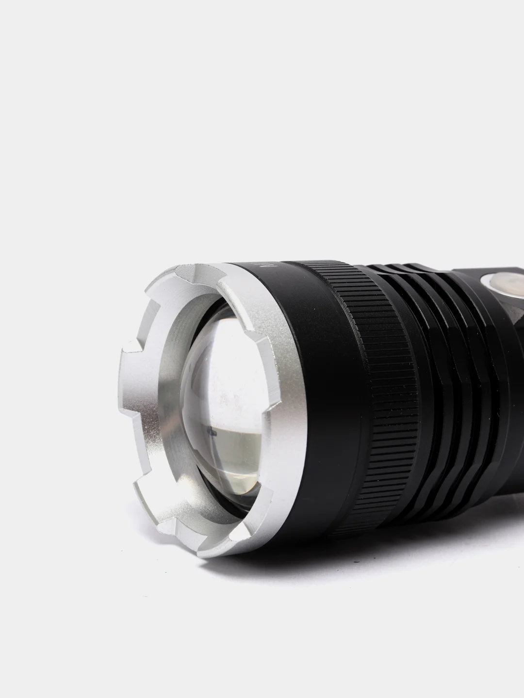 Фонарь ручной 1000 Lumen P50