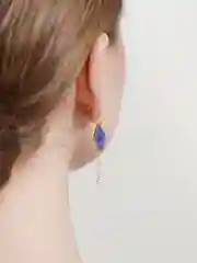 Белый серьги Ewe