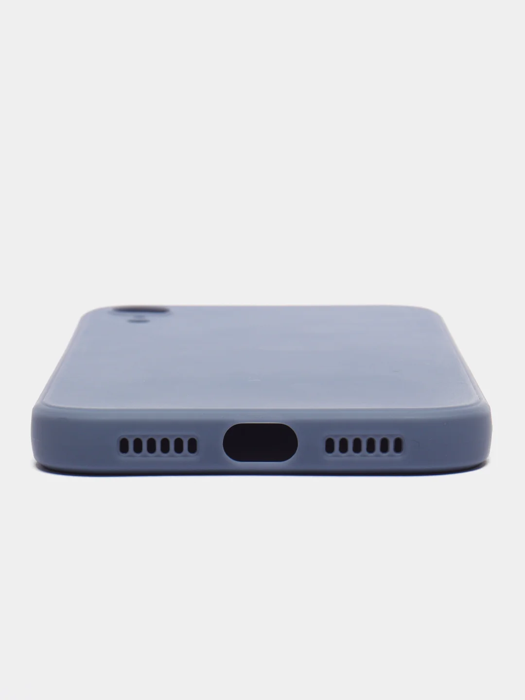 Фиолетовый чехол на iPhone XR