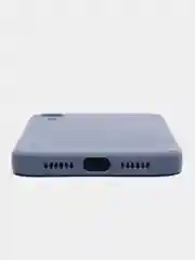 Фиолетовый чехол на iPhone XR