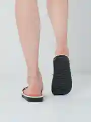 Белый сланцы женские, размеры 36-41