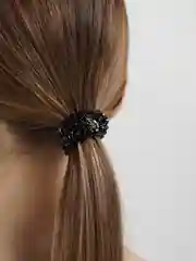 Черный резинка для волос с камнями