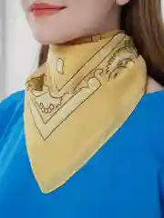Бежевый бандана на голову, платок на шею, повязка на голову