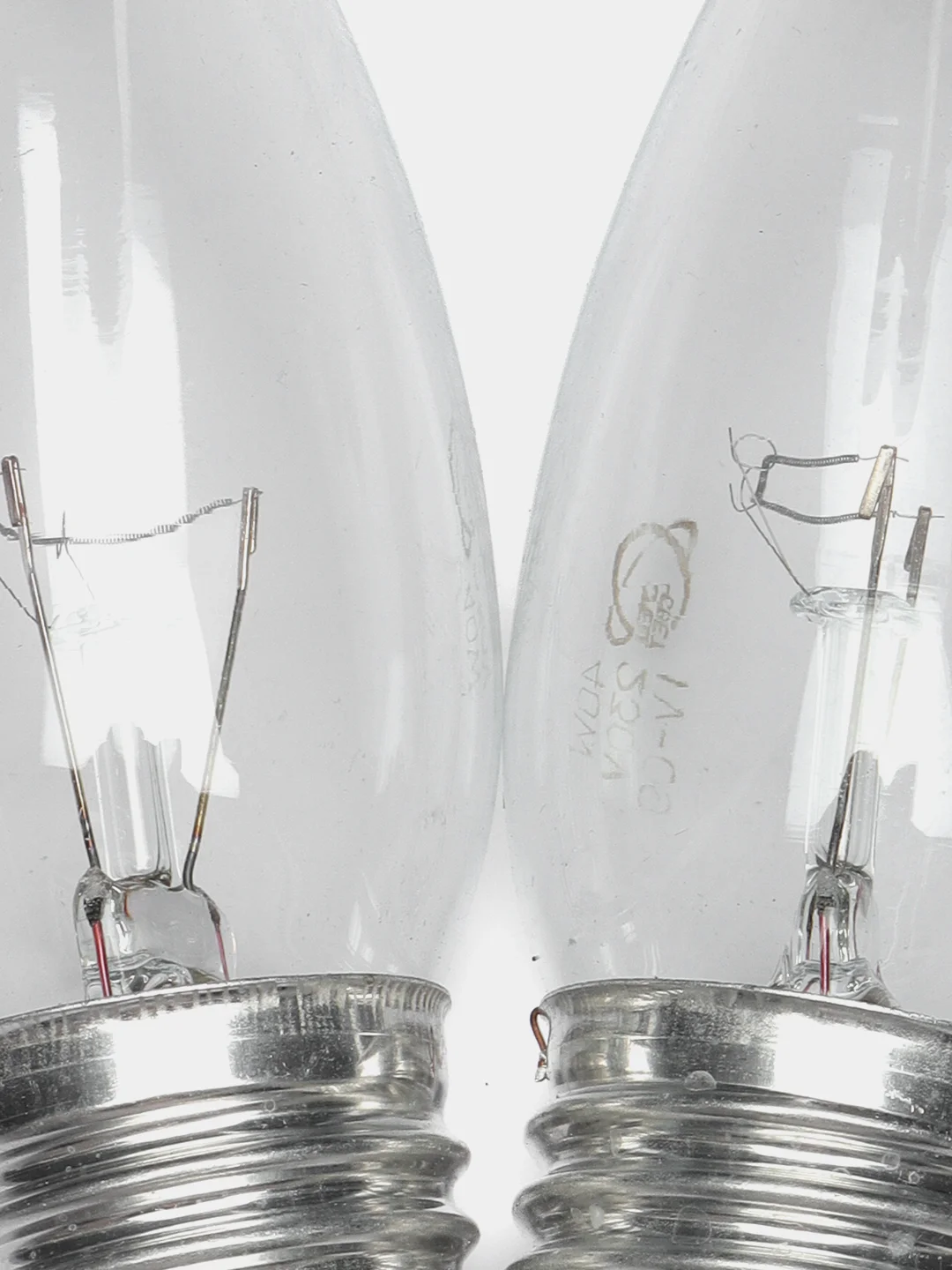 Лампа накаливания 40W E27 свеча матовая, 2 штуки
