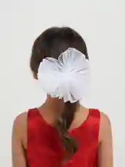 Белый бант школьный