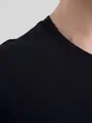 Черный футболка KIN базовая