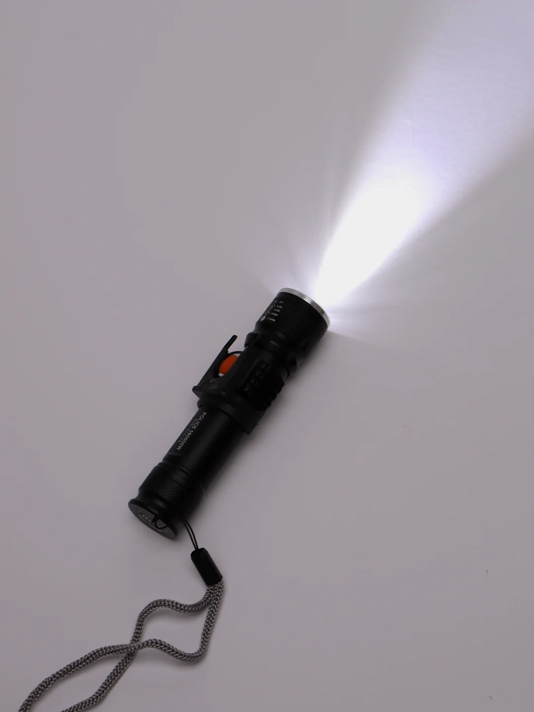Фонарь ручной с аккумулятором USB, металлический