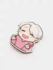 Значок деревянный по аниме "Юри на льду" (Yuri on Ice)