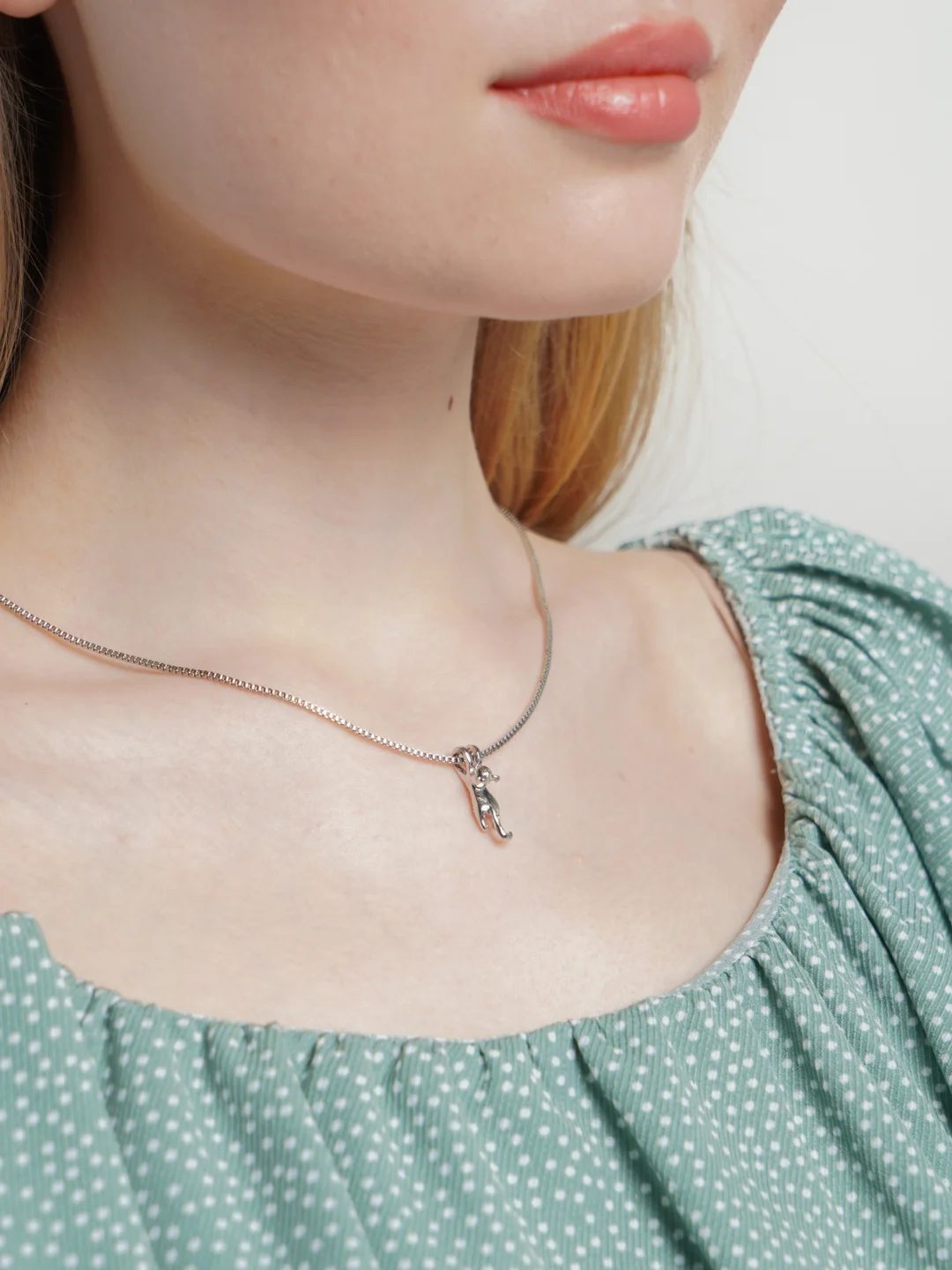 Серебряный цепочка на шею с подвеской "Кошка"