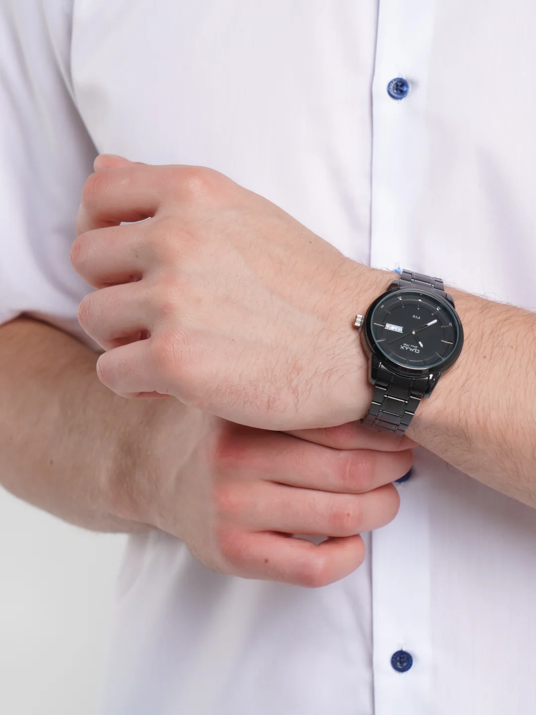Черный часы OMAX FSD003