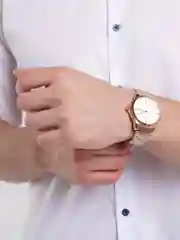 Золотой часы OMAX FSD003