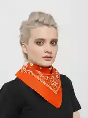 Оранжевый бандана