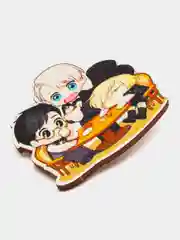 Значок деревянный по аниме "Юри на льду" (Yuri on Ice)
