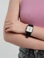 Белый женские наручные часы с коробкой