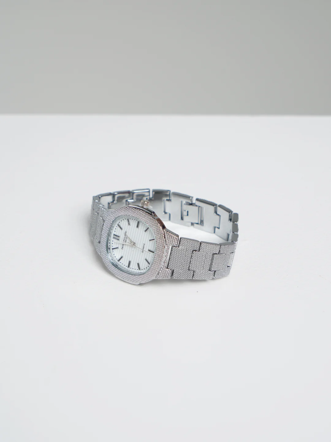 Белый часы женские наручные Patek Philippe, с коробкой
