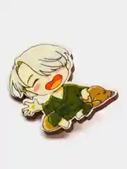 Значок деревянный по аниме "Юри на льду" (Yuri on Ice)