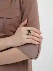 Черный массивное кольцо сердце для влюбленных, друзей