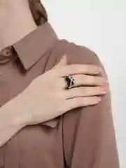 Черный массивное кольцо сердце для влюбленных, друзей