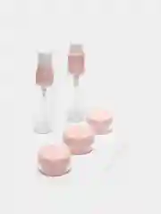 Розовый косметичка и набор флаконов