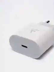 Блок питания для Apple с Type-C с быстрой зарядкой 20W СЗУ зарядное устройство для айфона