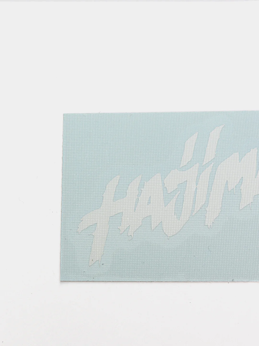Наклейка на телефон "HAJIME" 5х3,3см