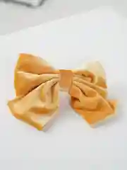 Багровый заколка с бархатным бантом