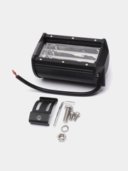 Светодиодная фара прямоугольная, 135 х 60 х 80, 12V, крепления в комплекте