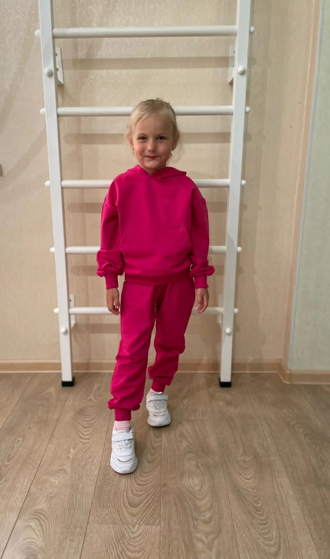 Детский спортивный костюм: худи и джоггеры
