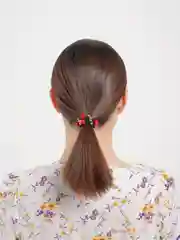 Красный резинка для волос