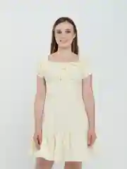 Желтый женское летнее платье, со спущенными плечами