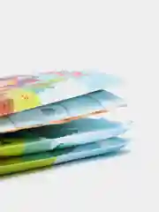 Розовый книга для ванны. Книжка детская для игры в ванной  с пищалкой