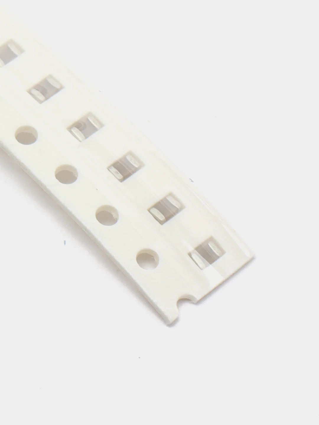 Конденсатор чип 0805       22 pf 50V NPO (10 штук)