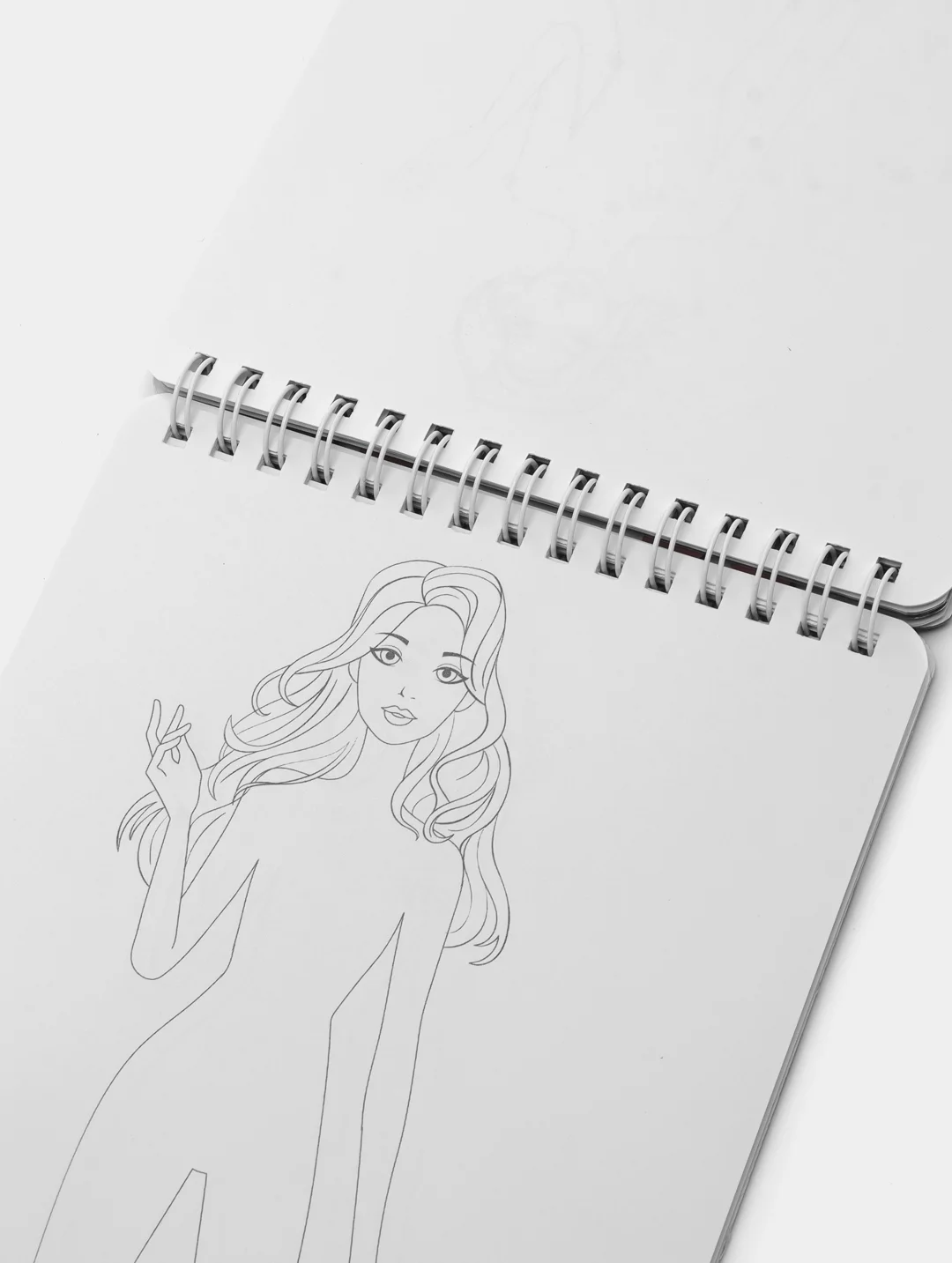 Кораллово-розовый книга с наклейками и трафаретами "Супермодель"