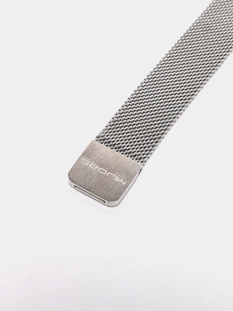 Серебряный металлический ремешок для Huawei Band 6 / Honor Band 6