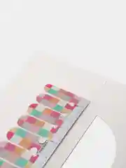 Хаки наклейки на ногти разного дизайна