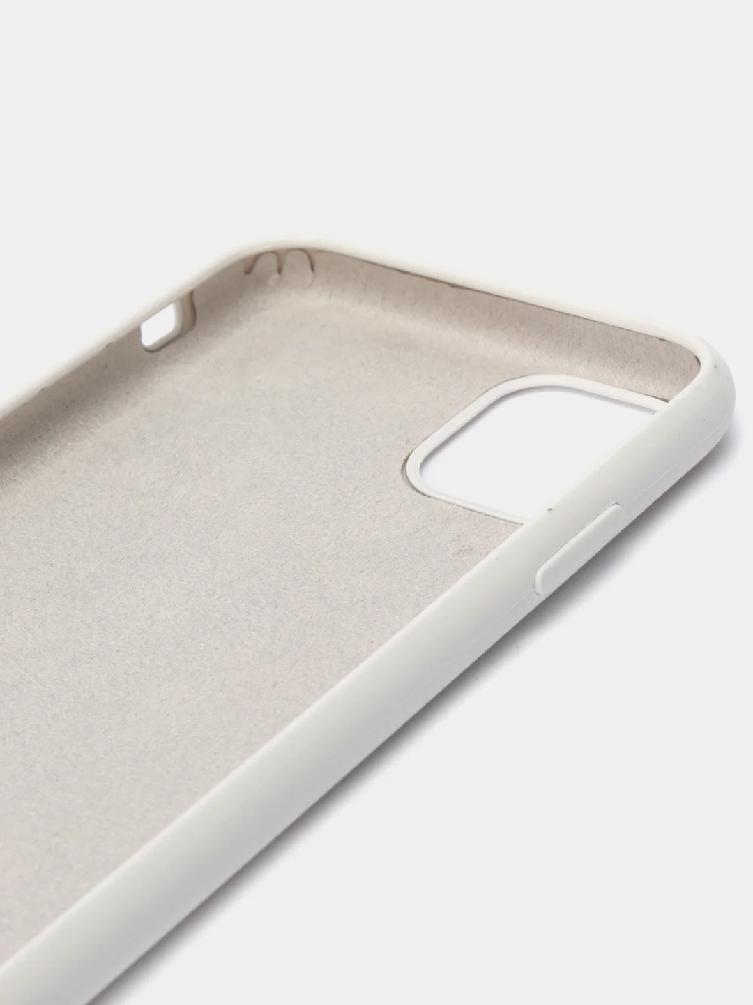 Белый чехол Silicone Case для iPhone 11, с открытым низом