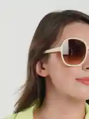 Молочный очки с круглой оправой