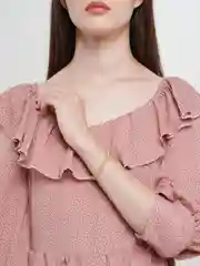 Бежевый браслет из бисера