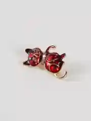 Красный брошь женская "Котик"