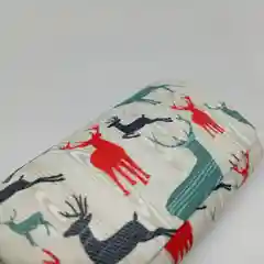Бежевый футляр для очков