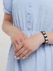 Мусульманский браслет из дерева