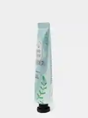 Крем для рук увлажняющий Hand Cream с экстрактом растений