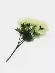 Белый искусственные цветы хризантемы, букет.