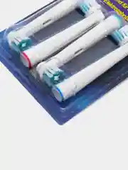 Насадки для электрической зубной щетки Oral B