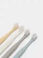 Зубные щетки, 4 шт