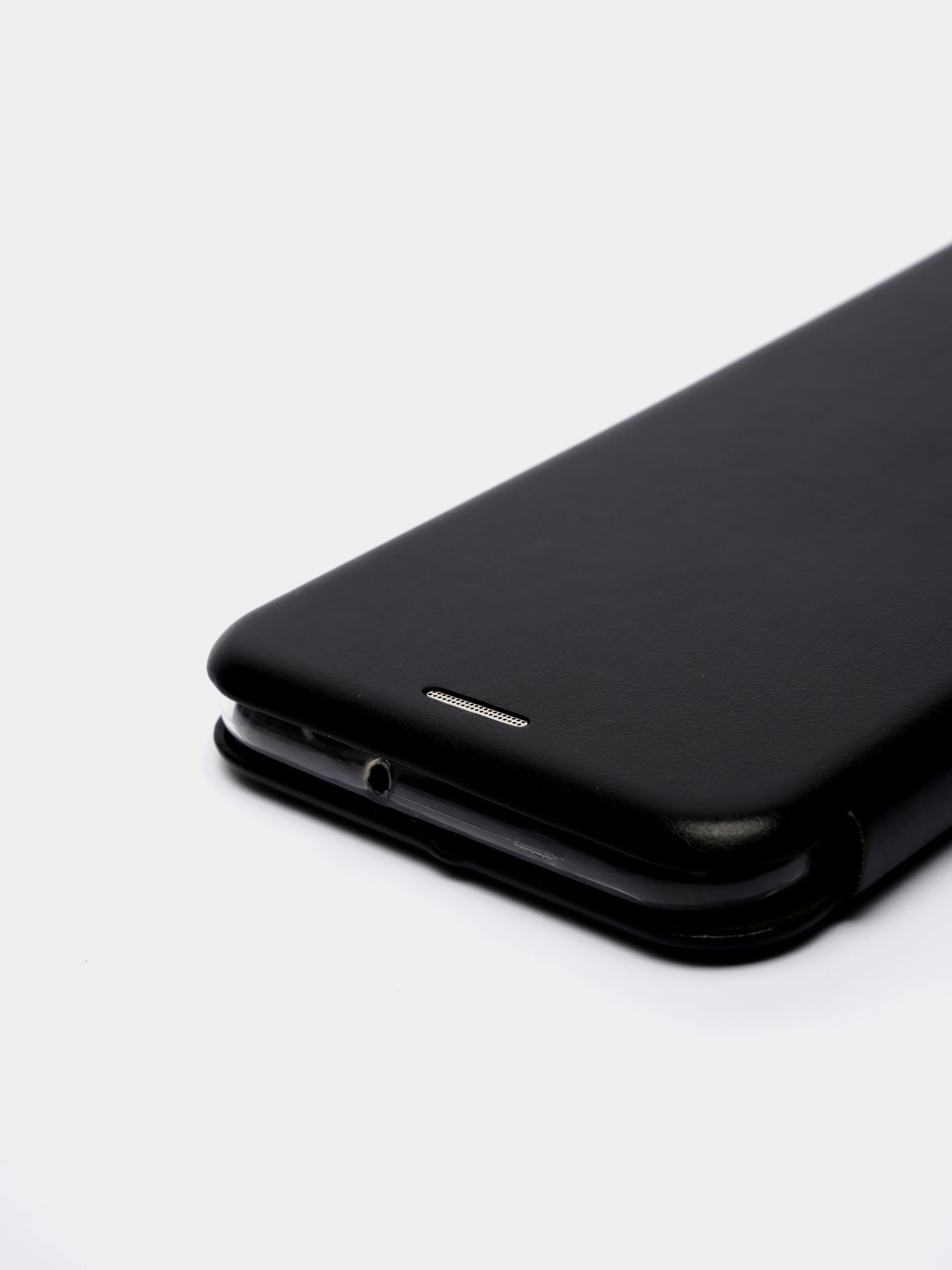 Черный чехол-книжка "Jeneva" Huawei P40 Lite