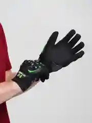 Зеленый мотоперчатки с защитой костяшек