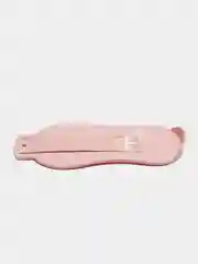Розовый линейка для измерения стопы ребенка